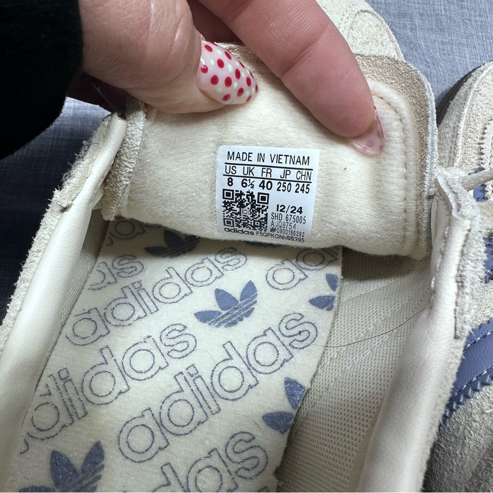 Adidas Handball Spezial Logo Print Sneakers in Silver Violet Size 8 - Picture 6 of 9